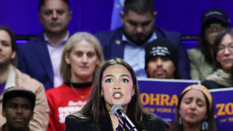 AOC, Sanders rally behind Zohran Mamdani