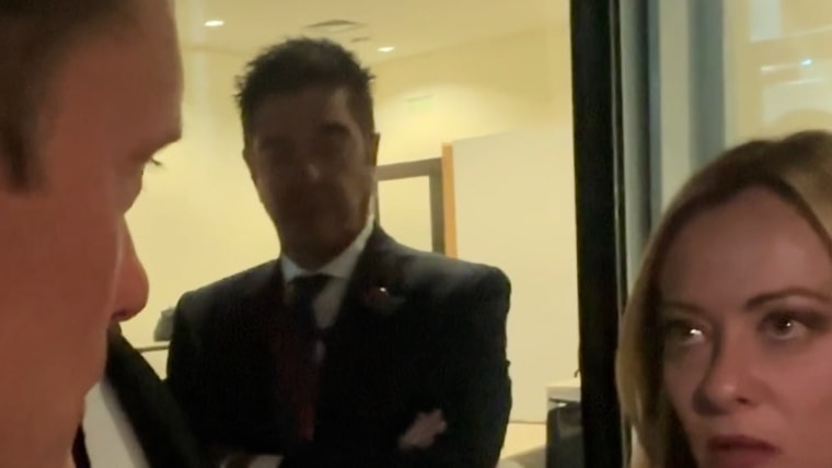 Italian PM reacts to Gaza peace deal signing