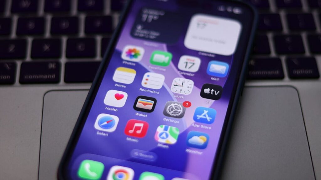 iOS 26.1 arrives soon: 4 new features