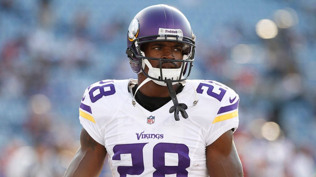 Adrian Peterson arrested on DWI charge