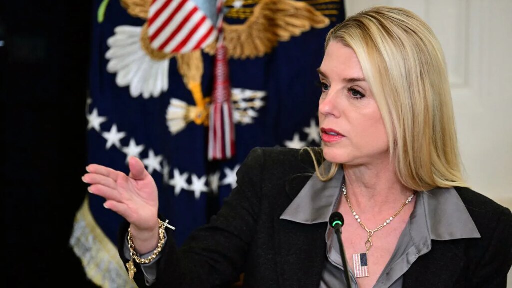 Minnesota man faces federal charges for alleged $45,000 Bondi bounty post