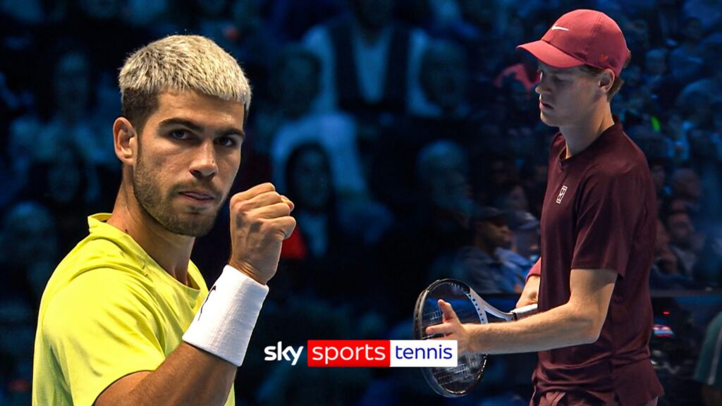 'There's the first OUTRAGEOUS moment!' | Alcaraz's spectacular forehand winner