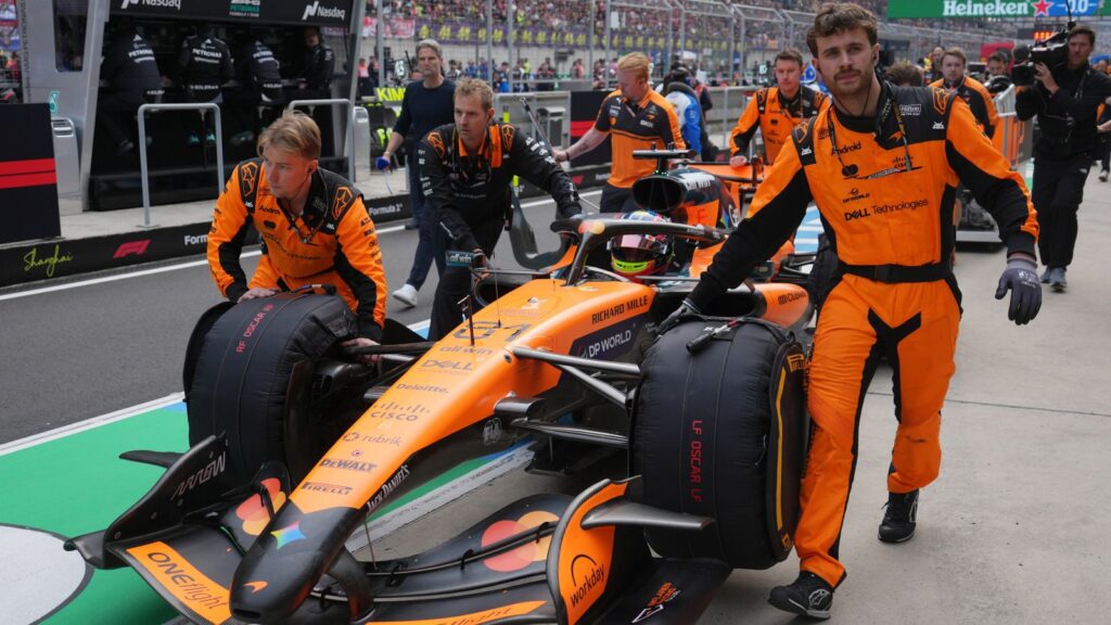Chinese GP: McLaren to investigate ‘coincidental’ issues with Mercedes after Oscar Piastri, Lando Norris failures to start Chinese GP | F1 News