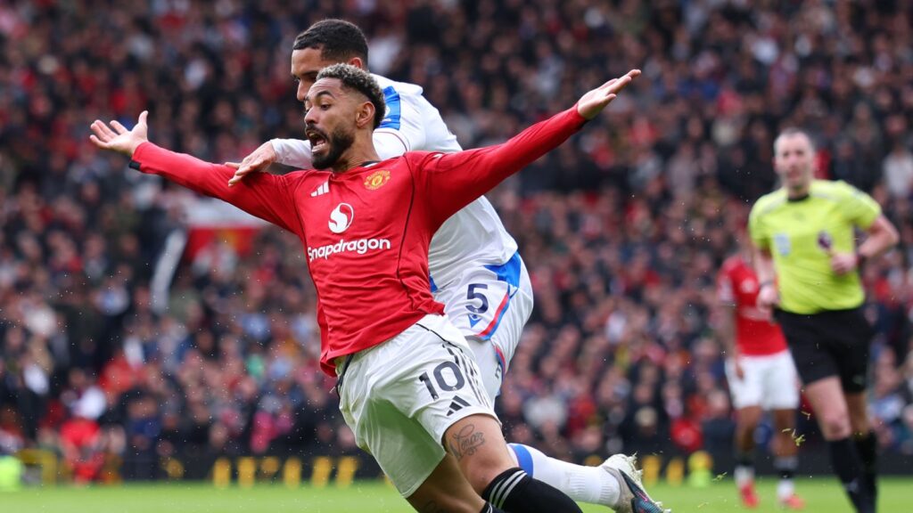 Ref Watch LIVE! Lacroix red and big Arsenal-Chelsea calls assessed